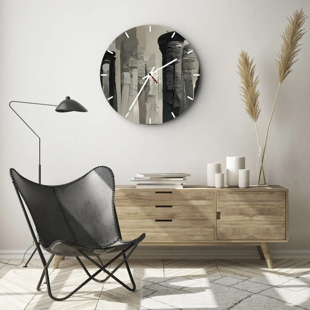 Väggklocka - Klocka på glas - Monumentala kolonner i måleriska beige och grå toner - 30x30cm - Antikens majestät - Modern väggdekoration för vardagsrum, kök och sovrum ARTTOR