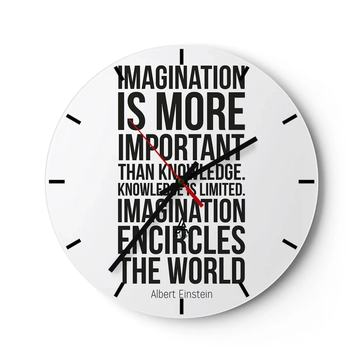 Väggklocka - Klocka på glas - Inspirerande citat av Albert Einstein - 30x30cm - Einstein om fantasins styrka - Modern väggdekoration för vardagsrum, kök och sovrum ARTTOR