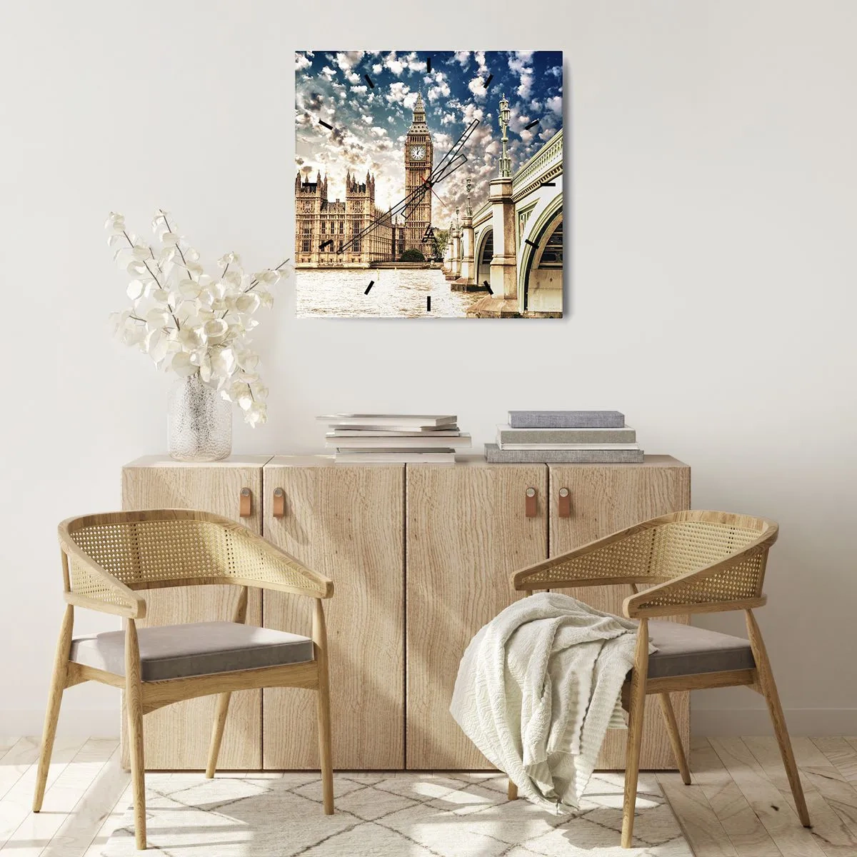 Väggklocka - Klocka på glas - Moln över Thames - 40x40 cm