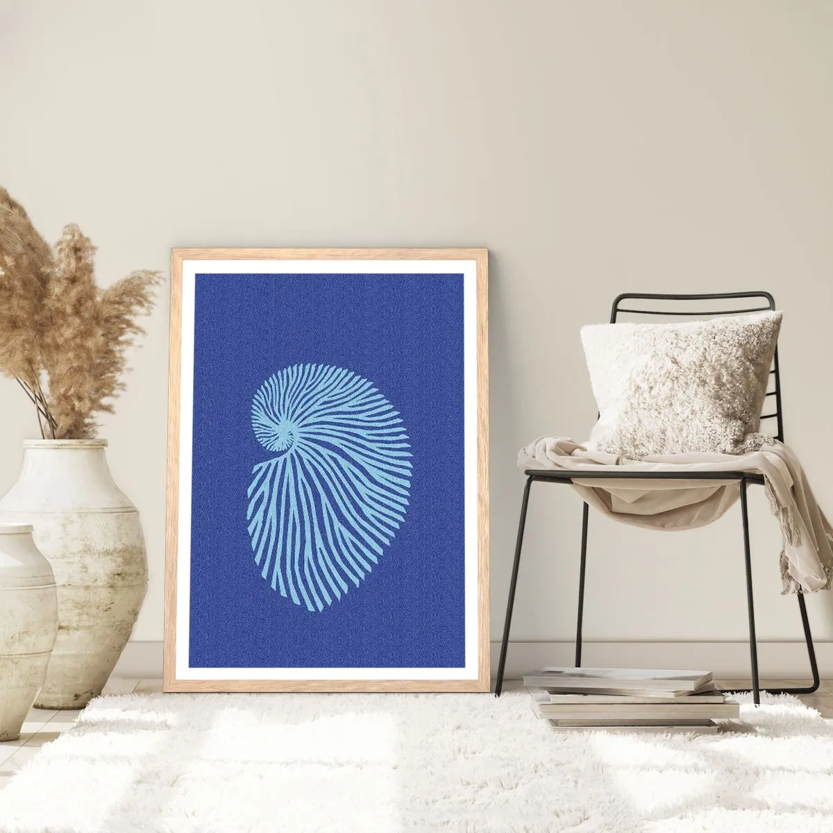 Affisch i ram av ljusek - Födelse av ett skal - 70x100 cm