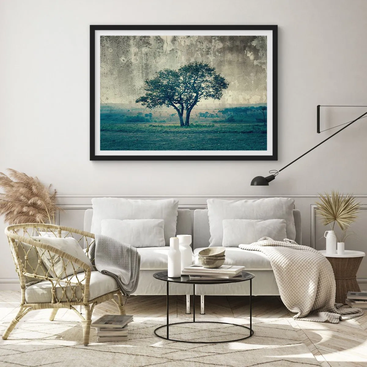 Affisch i svart ram - Äppelträd på blå betesmark? - 70x50 cm