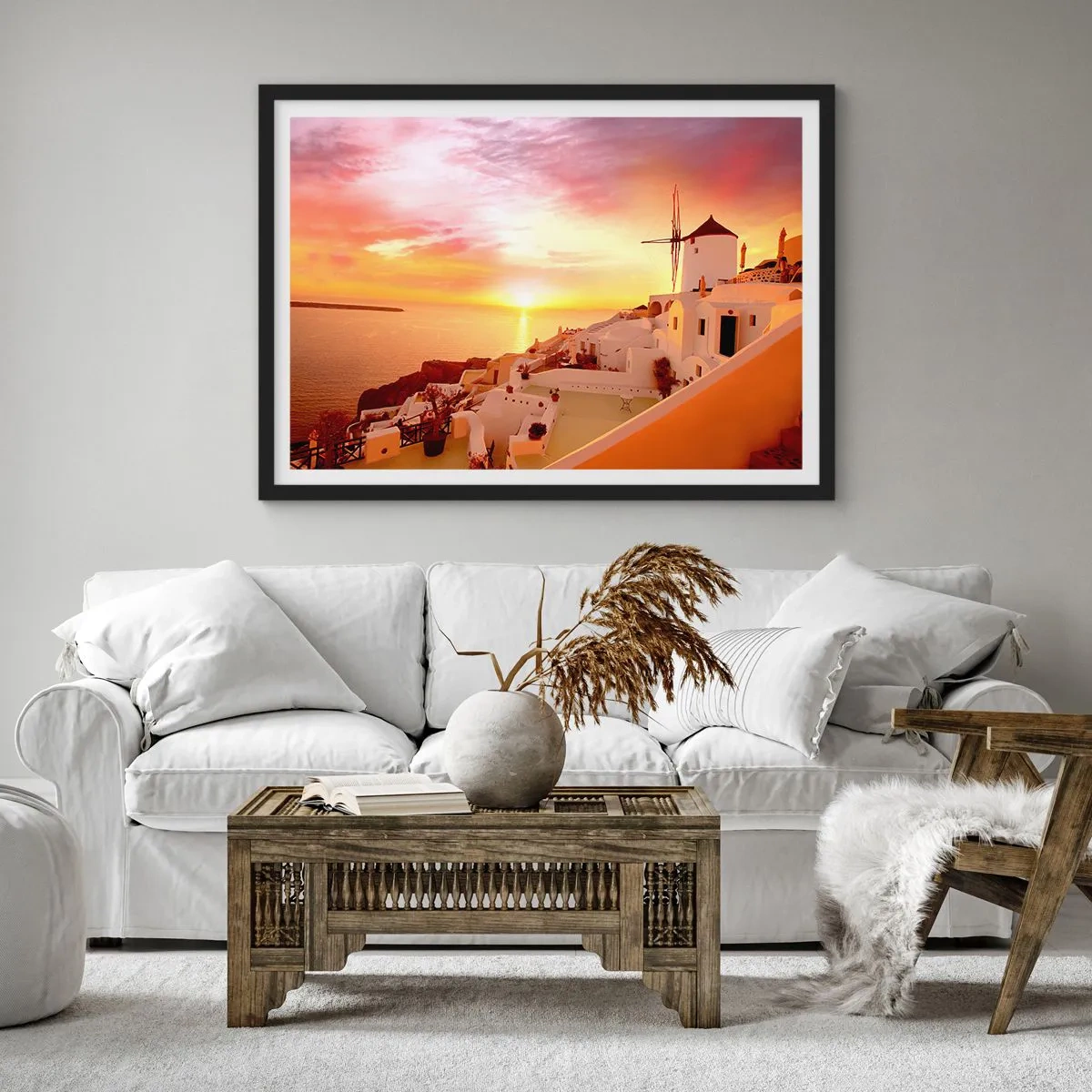 Affisch i svart ram - Smälta sig in i vitt och guld - 100x70 cm