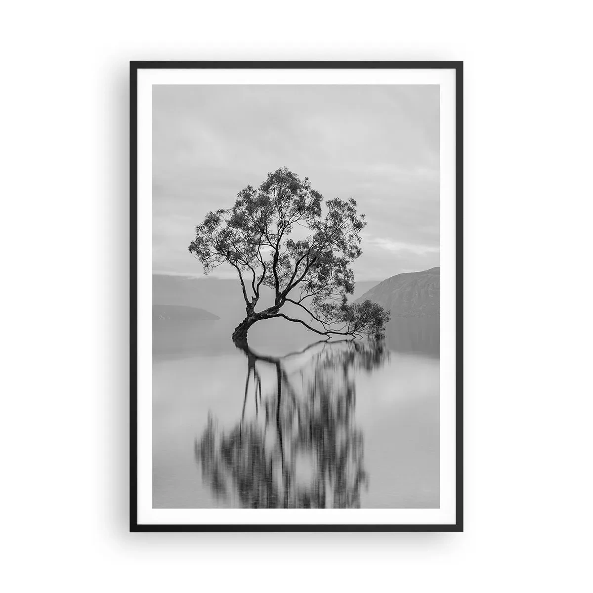 Affisch i svart ram - Det finns ett land - 70x100 cm