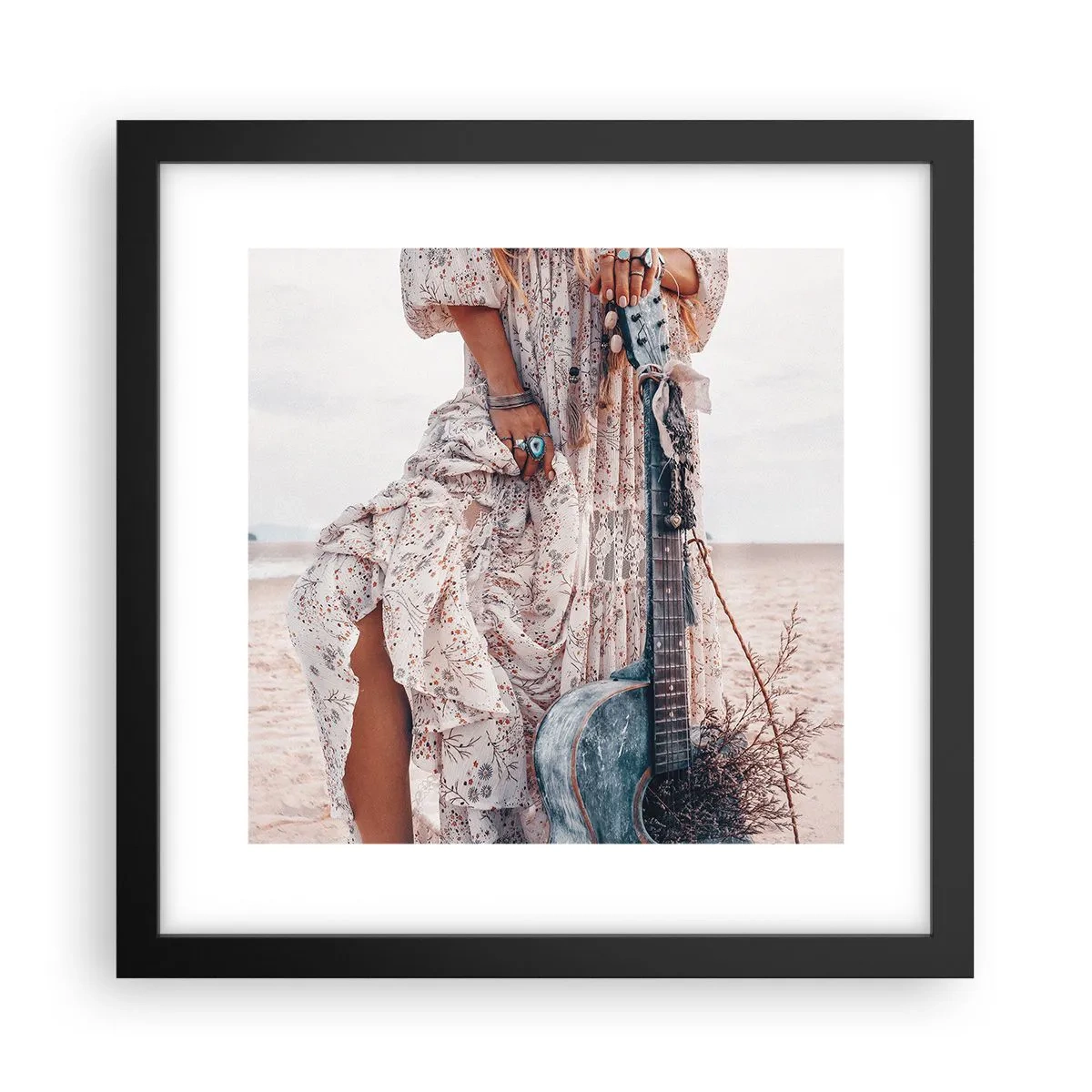 Affisch i svart ram - Flower power på väg - 30x30 cm