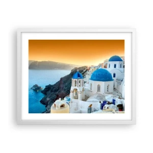 Affisch i vit ram - Santorini - inbäddat i berg - 50x40 cm