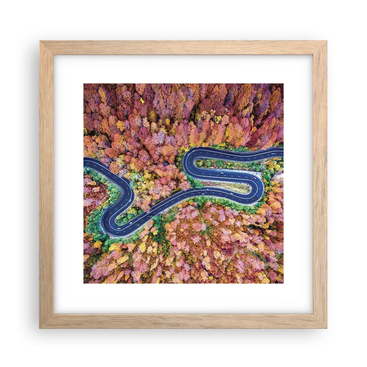 Affisch i ram av ljusek - Slingrande väg genom skogen - 30x30 cm