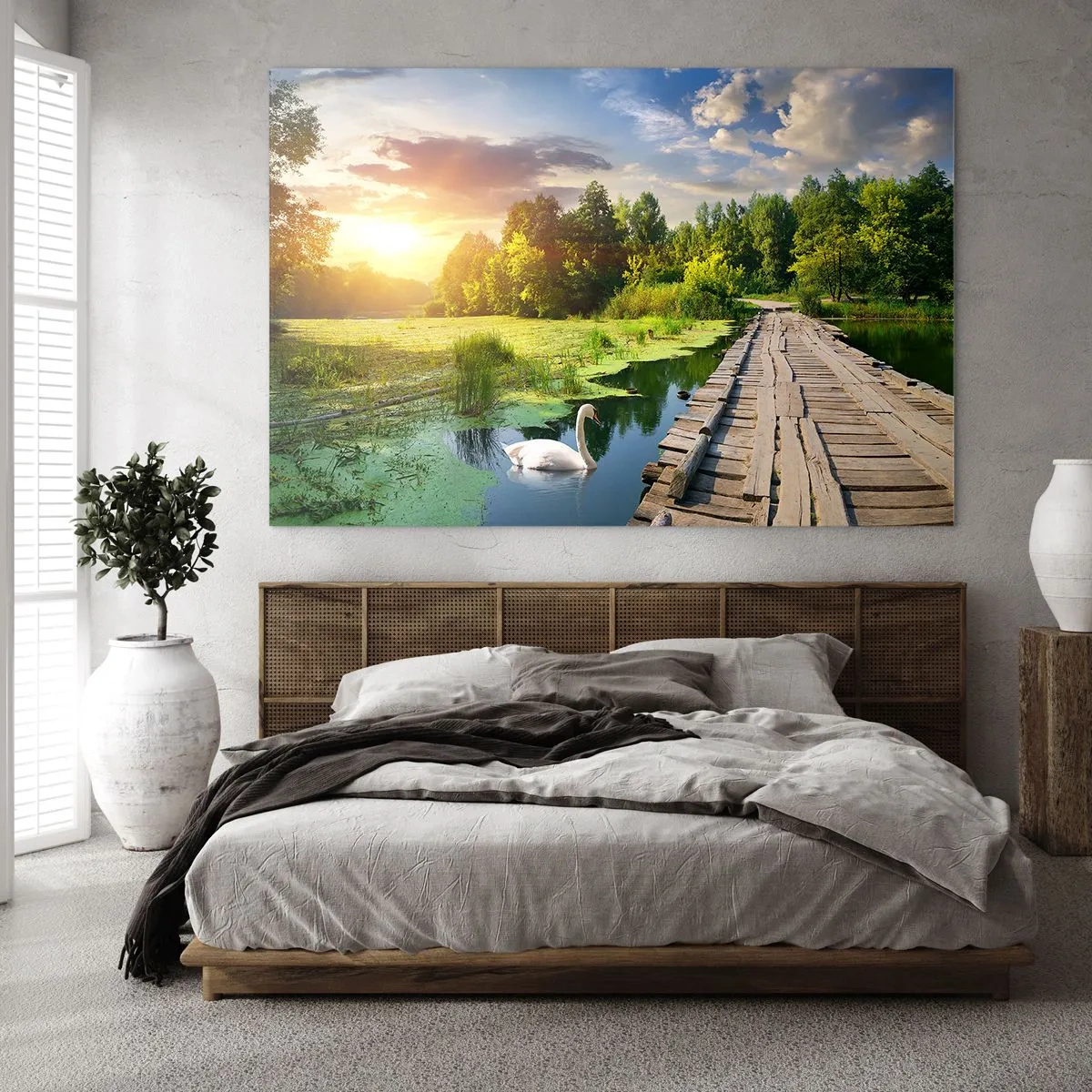 Glastavla - Bild på glas - Träbrygga över en sjö med en svan vid solnedgången - 70x50cm - Sommar, sommar överallt - Modern väggdekoration för vardagsrum och sovrum ARTTOR