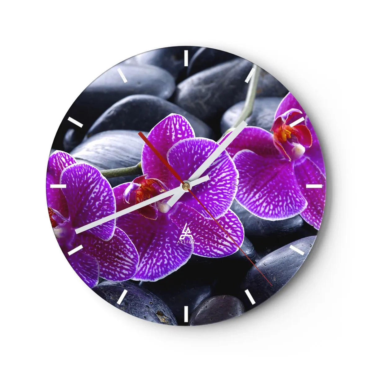 Väggklocka - Klocka på glas - Lila orkidéer mot en bakgrund av svarta stenar - 30x30cm - Stenarna har bleknat av beundran - Modern väggdekoration för vardagsrum, kök och sovrum ARTTOR