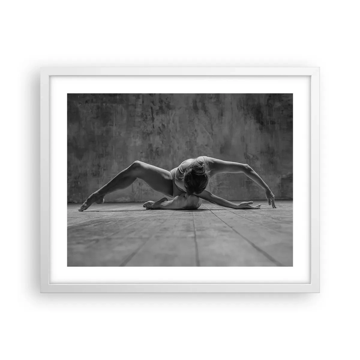 Affisch i vit ram - Upphittad symmetri - 50x40 cm