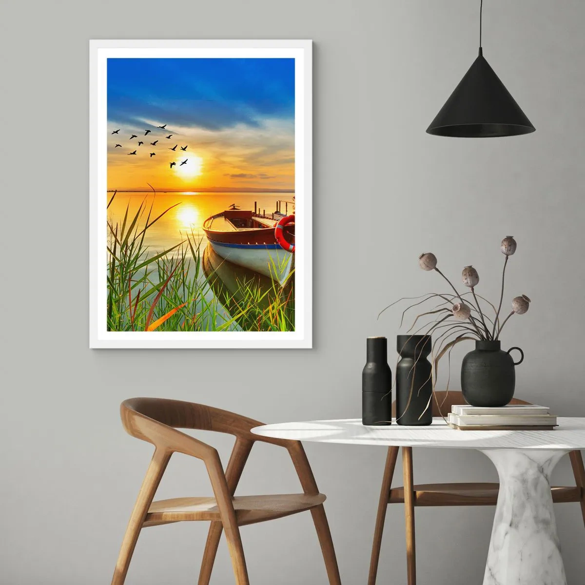 Affisch i vit ram - Storskarvarna drar iväg - 70x100 cm