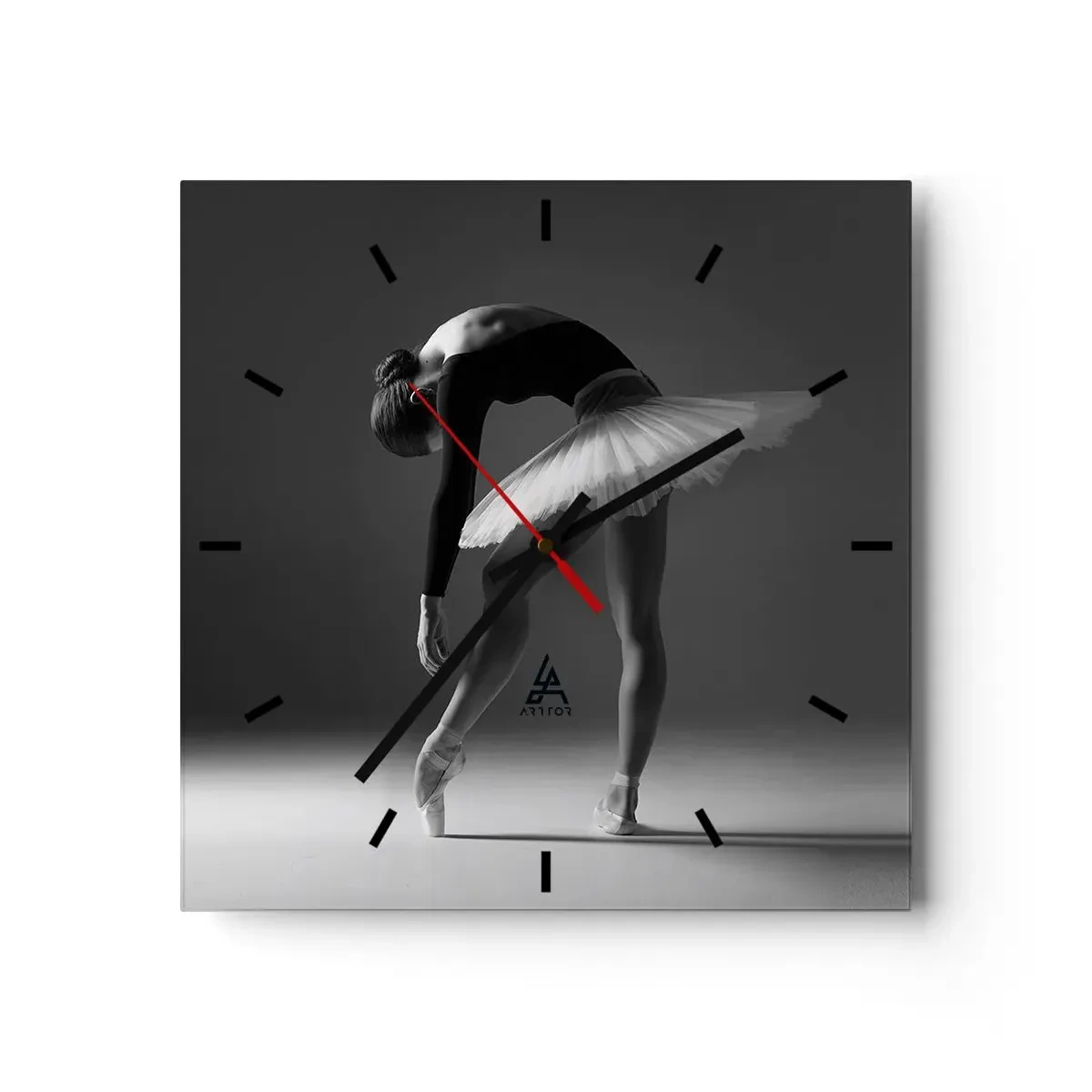 Väggklocka - Klocka på glas - Bella ballerina - 40x40 cm
