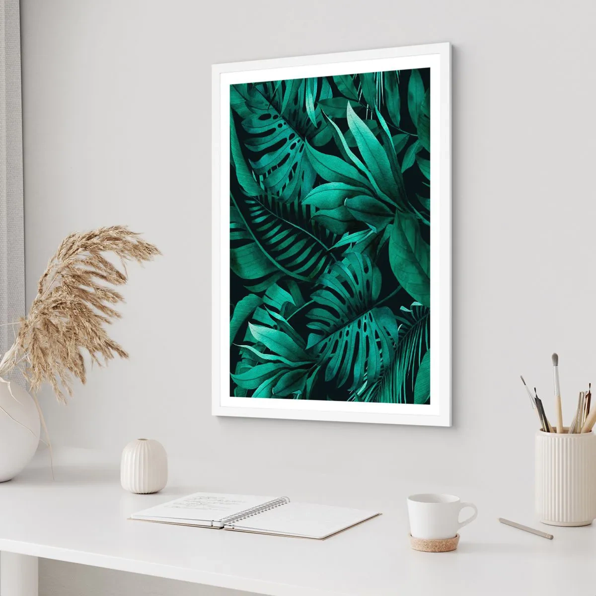 Affisch i vit ram - Tropiska grönskans djup - 40x50 cm