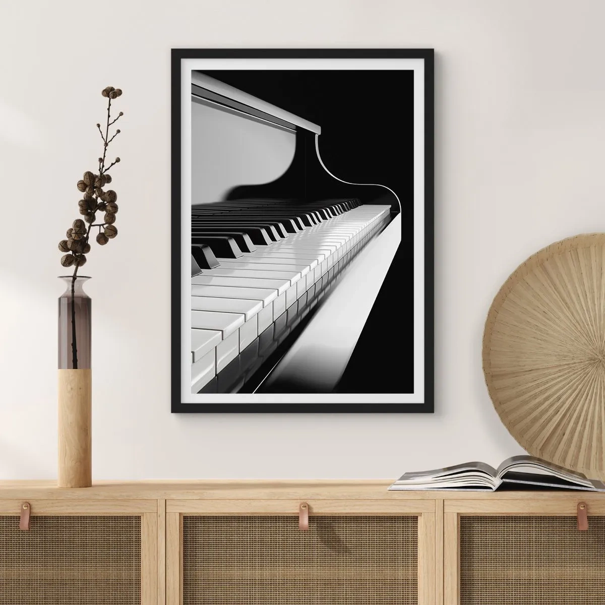 Affisch i svart ram - Svartvit närbild av ett piano keyboard - 50x70cm - Harmoni av former och färger - Modern väggdekoration för vardagsrum och sovrum ARTTOR