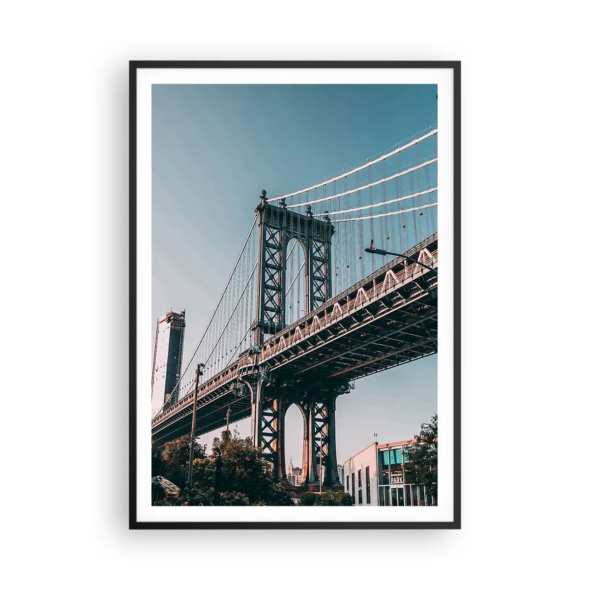 Affisch i svart ram - Över stadens vågor - 70x100 cm