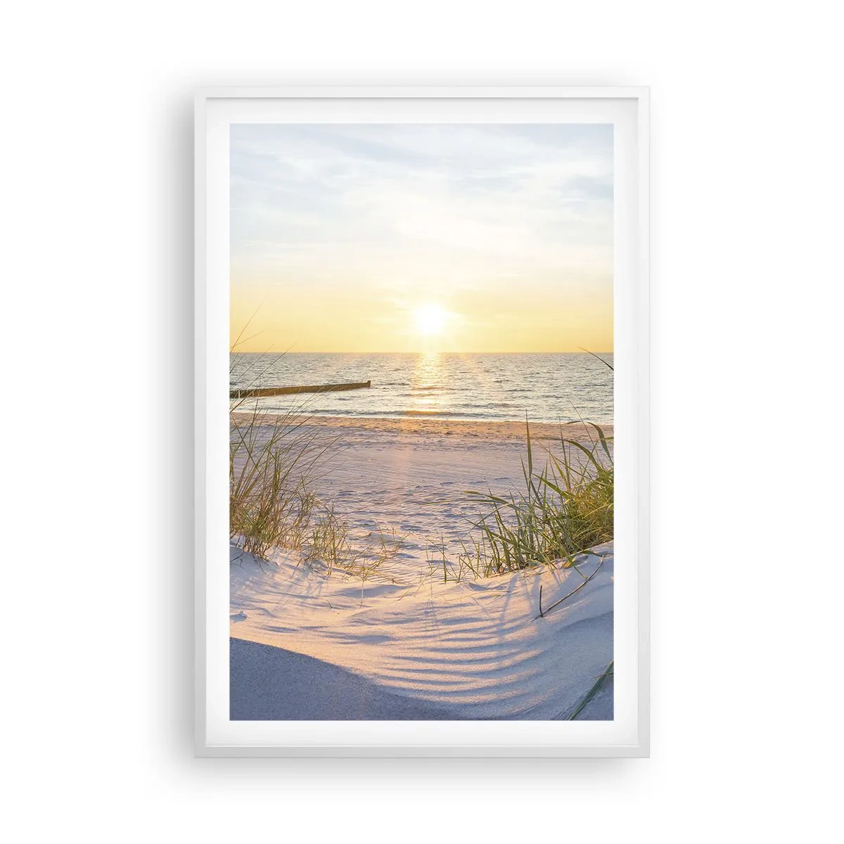 Affisch i vit ram - Havets brus, fågelsång, tom strand bland träden - 61x91 cm