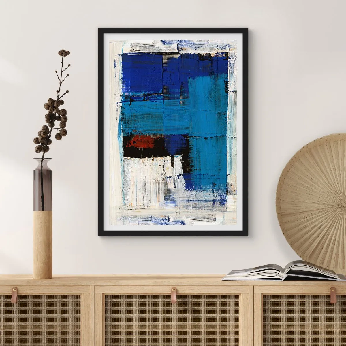 Affisch i svart ram - Abstrakt komposition i nyanser av blått och vitt - 50x70cm - Det blåas hemlighet - Modern väggdekoration för vardagsrum och sovrum ARTTOR