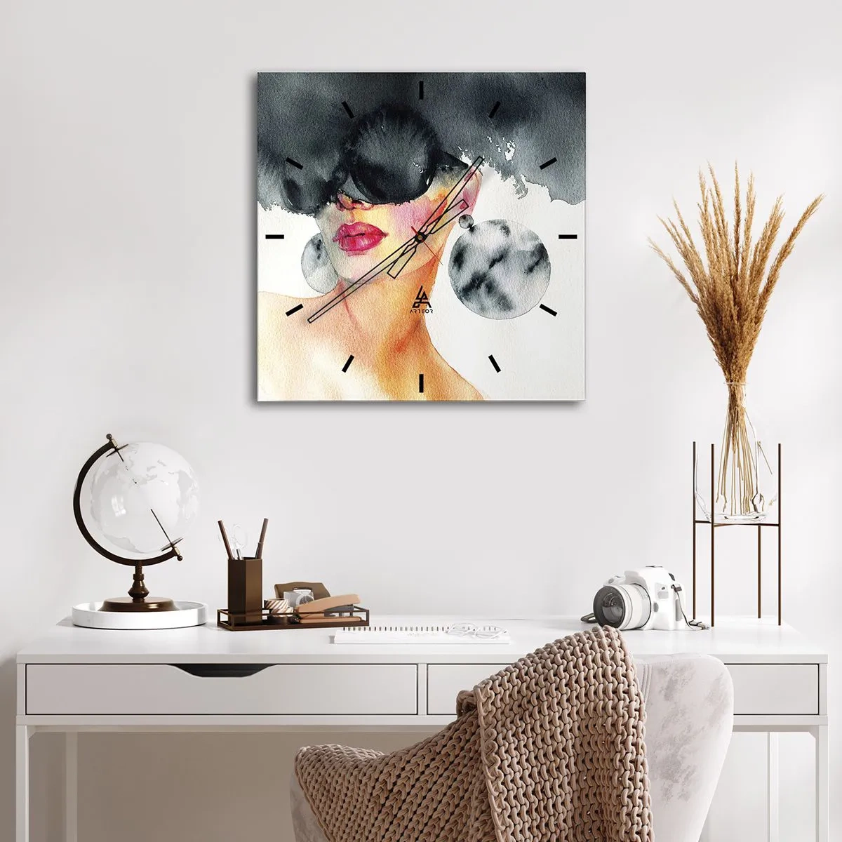 Väggklocka - Klocka på glas - Elegansens hemlighet - 30x30 cm
