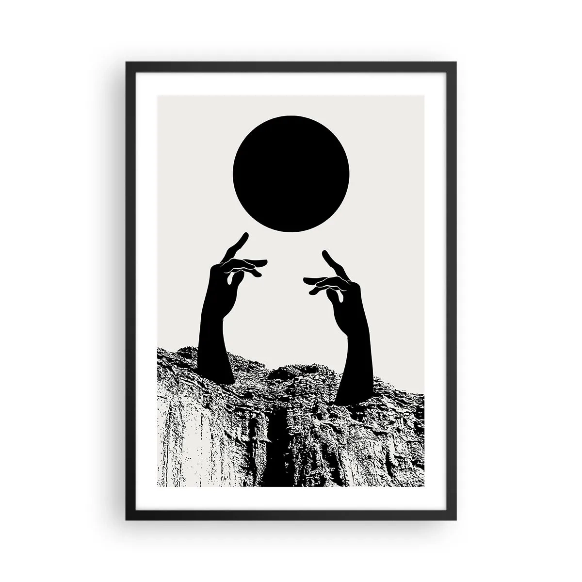 Affisch i svart ram - Symboliska händer som sträcker sig efter en svart boll mot en bakgrund av stenar - 50x70cm - Surrealistisk komposition: solen och resten - Modern väggdekoration för vardagsrum och sovrum ARTTOR