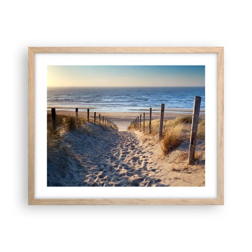 Affisch i ram av ljusek - Havets brus, fågelsång, tom strand bland träden - 50x40 cm