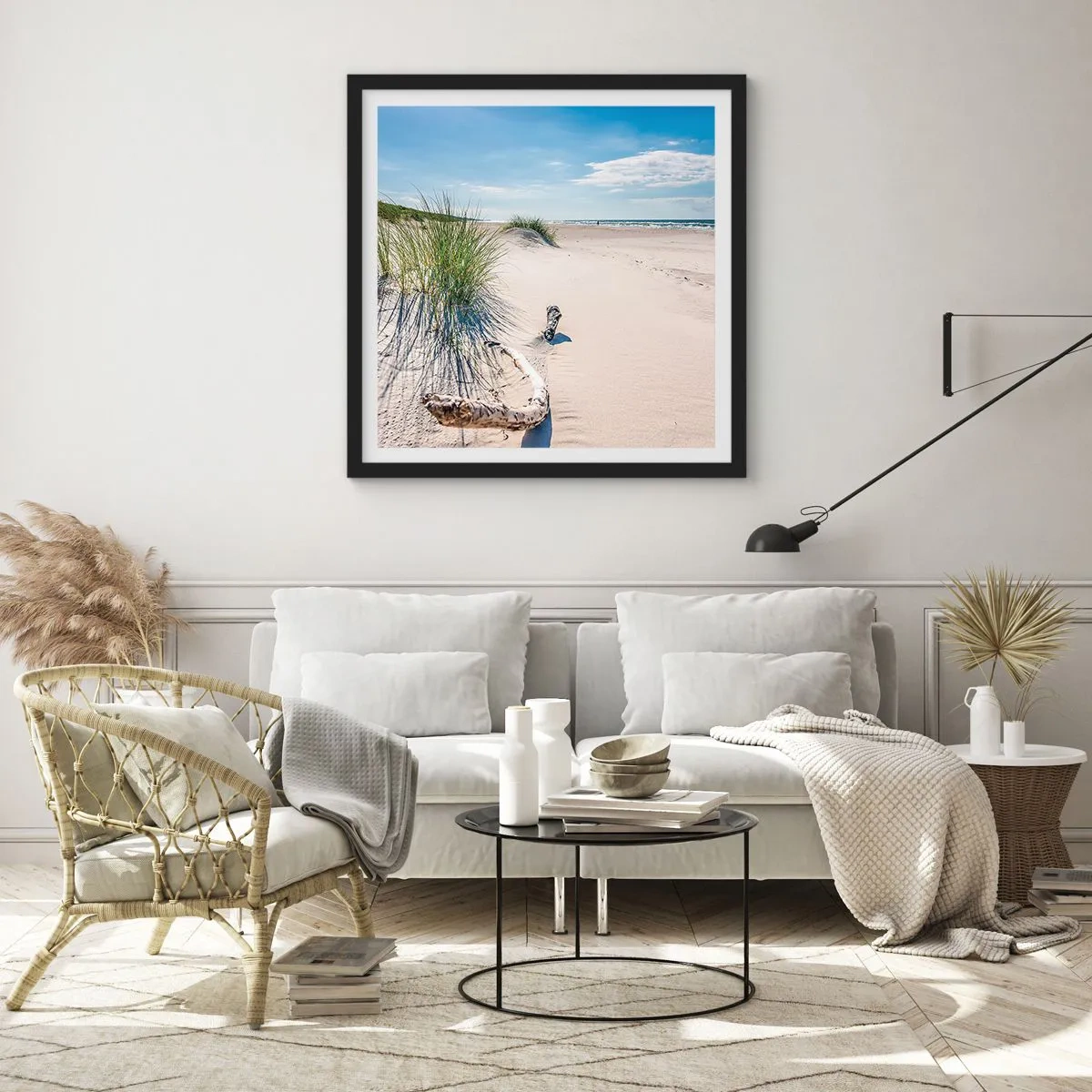 Affisch i svart ram - Vackrast? Östersjöstrand - 30x30 cm