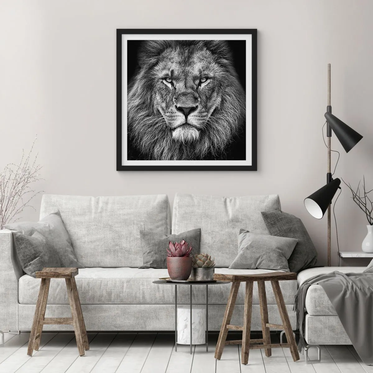 Affisch i svart ram - I kröningskläder - 50x50 cm