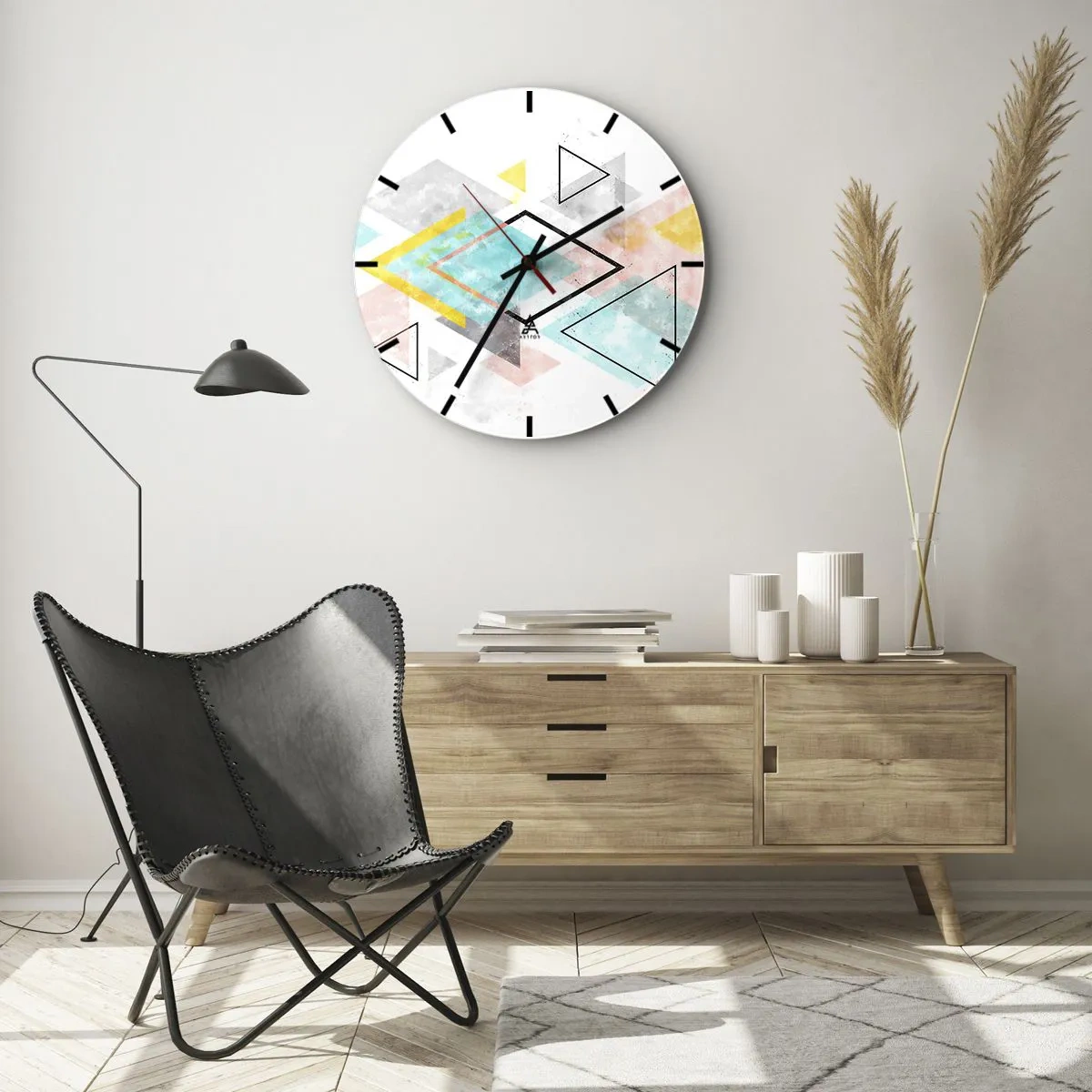 Väggklocka - Klocka på glas - Färgglada trianglar och romber i geometrisk stil - 30x30cm - Geometriskt spel - Modern väggdekoration för vardagsrum, kök och sovrum ARTTOR