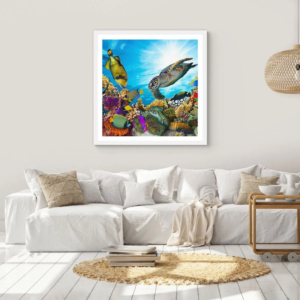 Affisch i vit ram - Korallpromenad - 60x60 cm