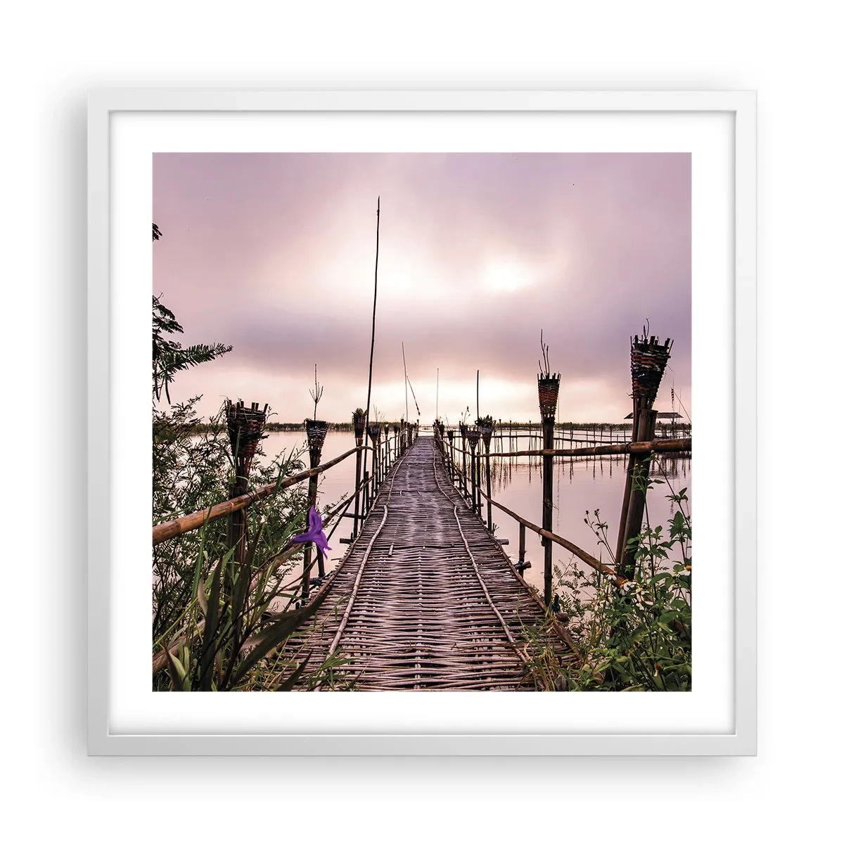 Affisch i vit ram - Asiens lugn och tystnad - 50x50 cm