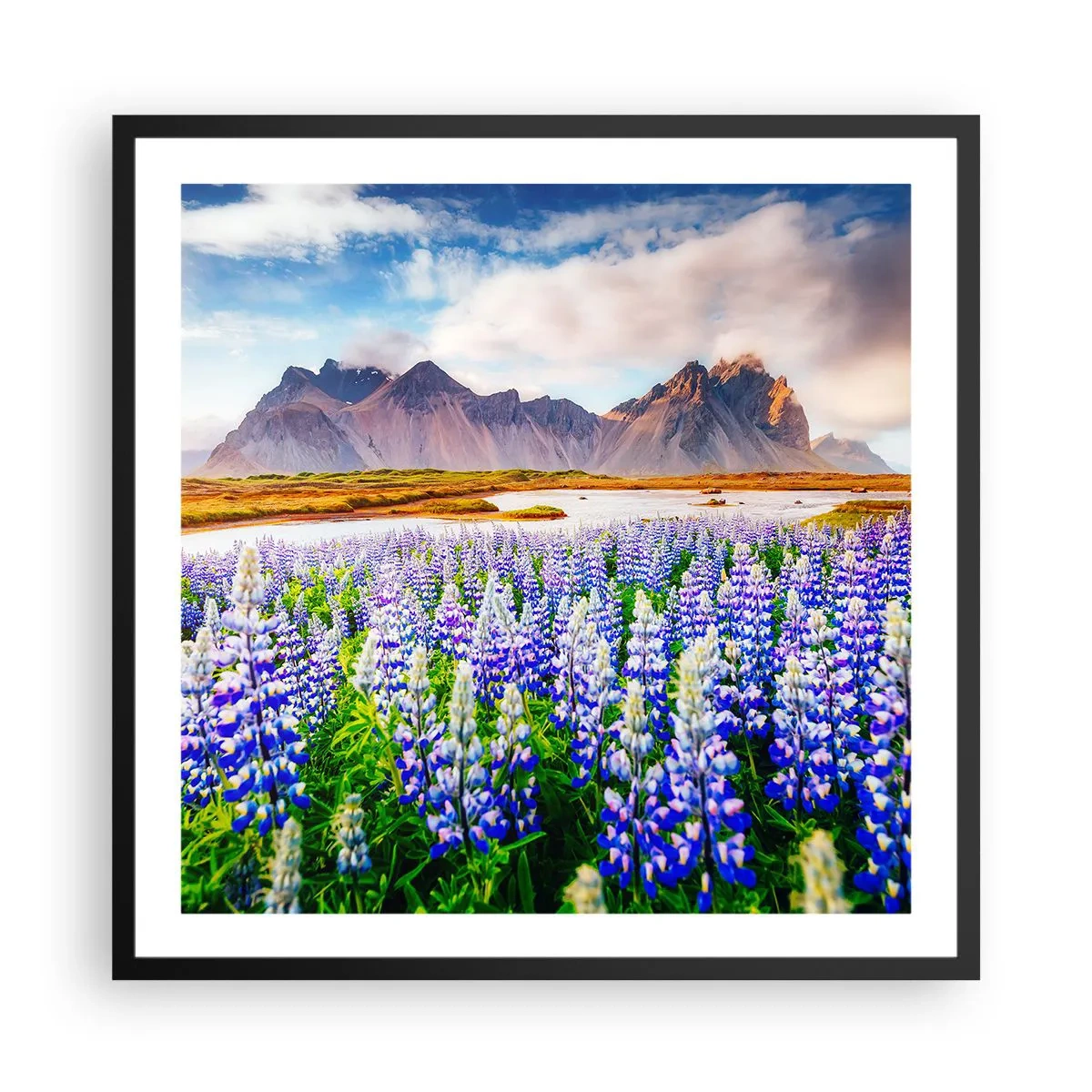 Affisch i svart ram - Styrka och stränghet bredvid mildhet - 60x60 cm