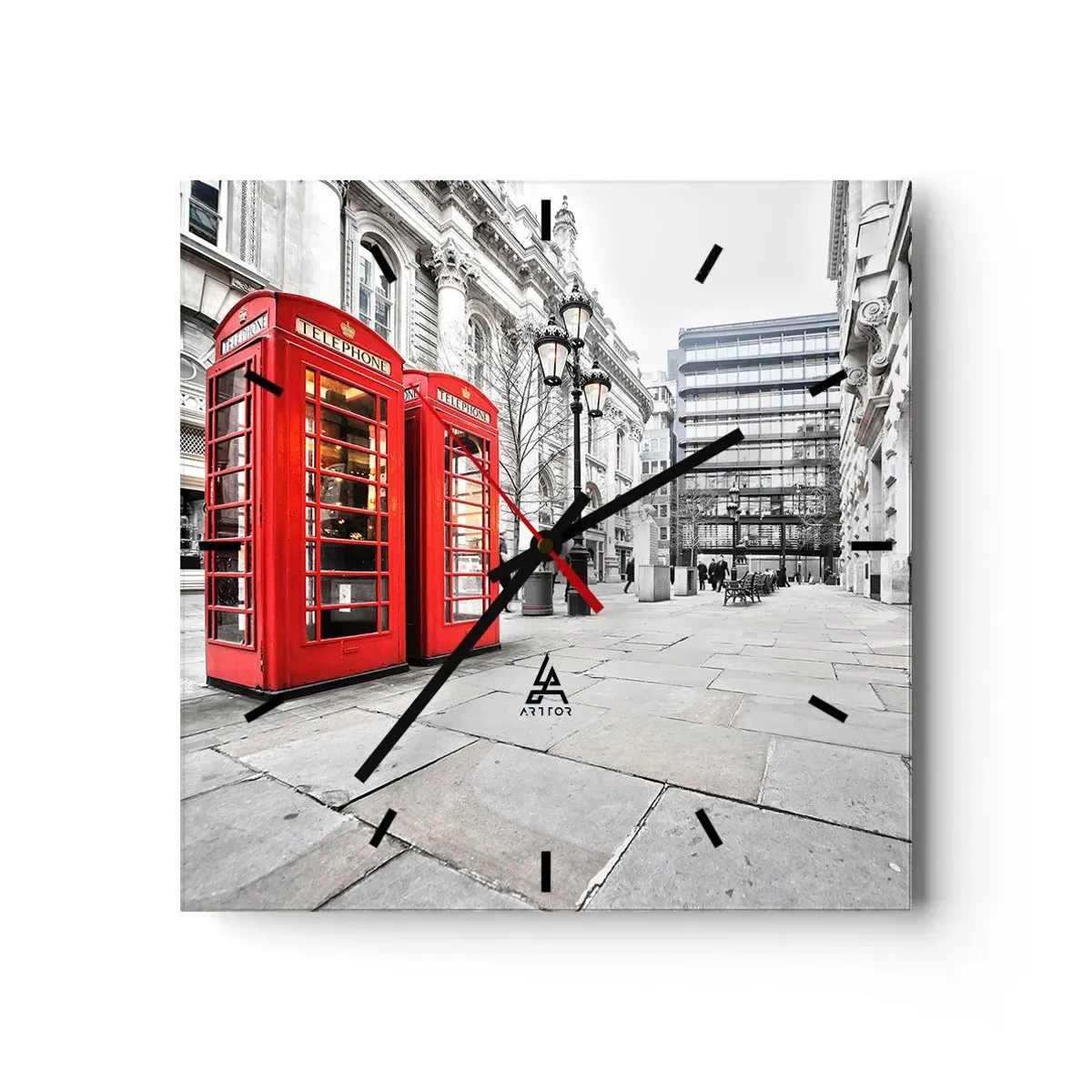 Väggklocka - Klocka på glas - Welcome to London - 30x30 cm