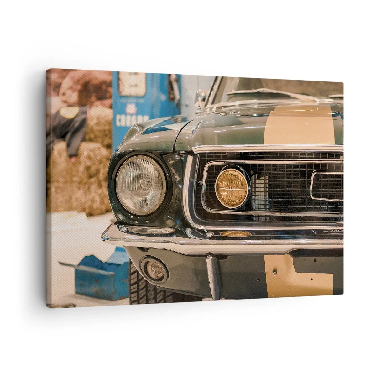 Canvastavla - Bild på duk - En ikonisk retrobil i klassisk miljö - 70x50cm - Ett möte med legenden - Modern väggdekoration för vardagsrum och sovrum ARTTOR