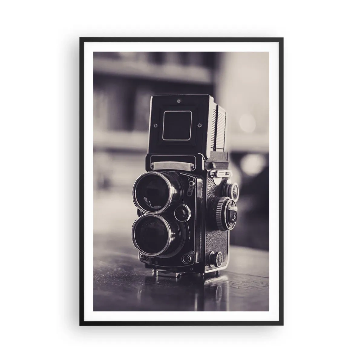 Affisch i svart ram - Ett gammalt fotografis magi - 70x100 cm