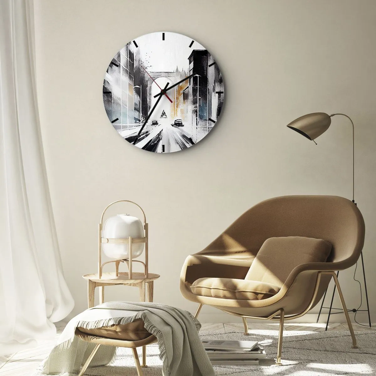 Väggklocka - Klocka på glas - En målerisk vision av en stadsgata med bilar och byggnader - 30x30cm - Stadsstudie: arkitektur och rörelse - Modern väggdekoration för vardagsrum, kök och sovrum ARTTOR