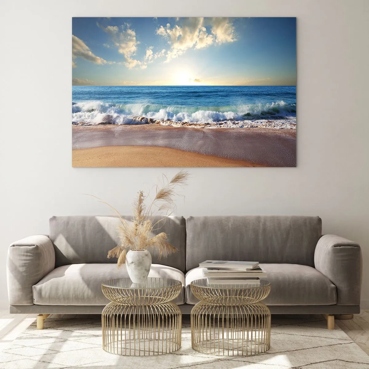 Glastavla - Bild på glas - Havsvågor som kraschar på en gyllene strand vid soluppgången - 70x50cm - Rörlighet och orörlighet samtidigt - Modern väggdekoration för vardagsrum och sovrum ARTTOR