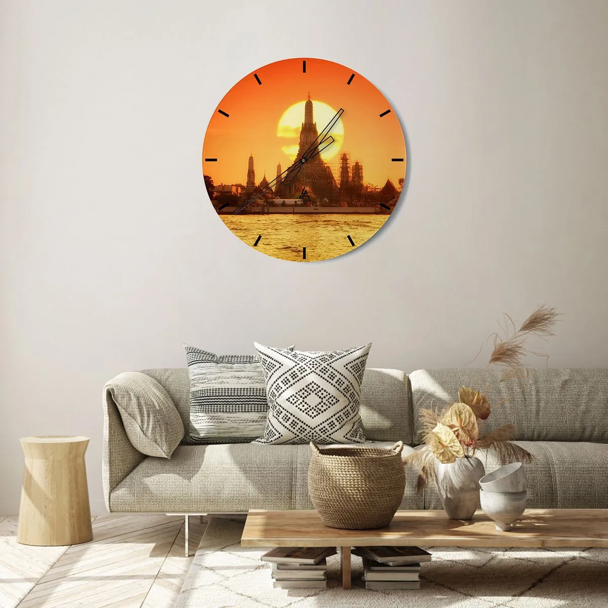Väggklocka - Klocka på glas - Templet i ljuset av den nedgående solen över vattnet - 30x30cm - Mot solen, alltid mot solen - Modern väggdekoration för vardagsrum, kök och sovrum ARTTOR