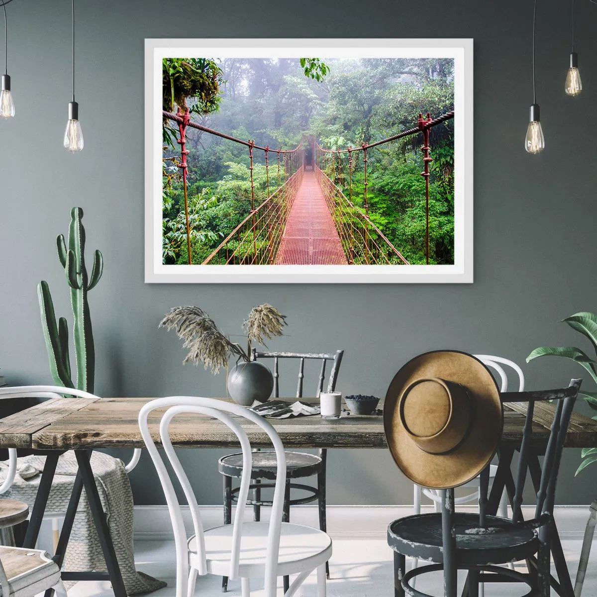 Affisch i vit ram - Upphängd i trädkronorna - 91x61 cm