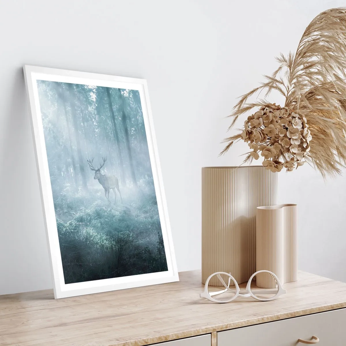 Affisch i vit ram - Morgonrond runt godset - 30x40 cm