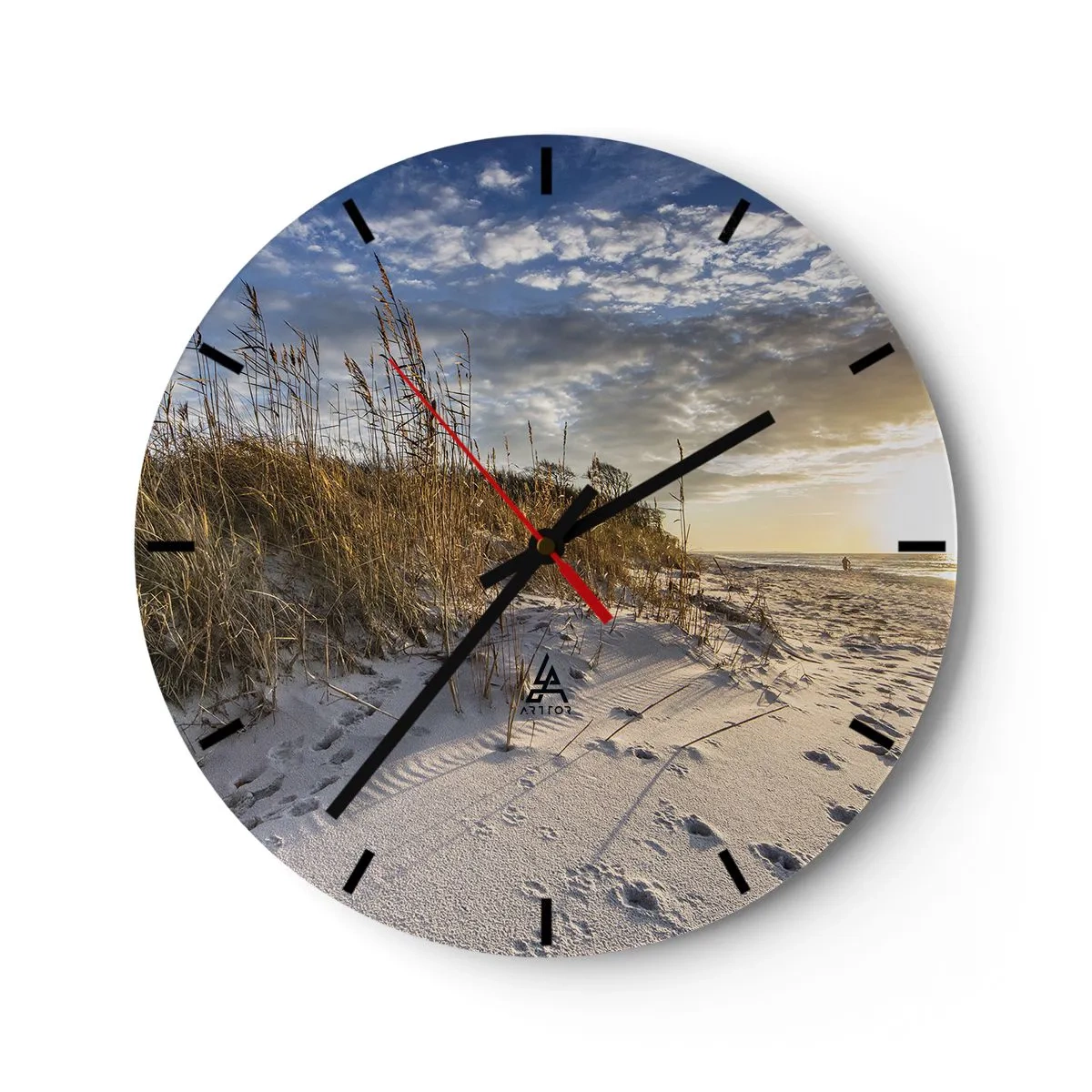 Väggklocka - Klocka på glas - Sandstrand med gräs vid solnedgången - 30x30cm - Inbjudan till promenad - Modern väggdekoration för vardagsrum, kök och sovrum ARTTOR