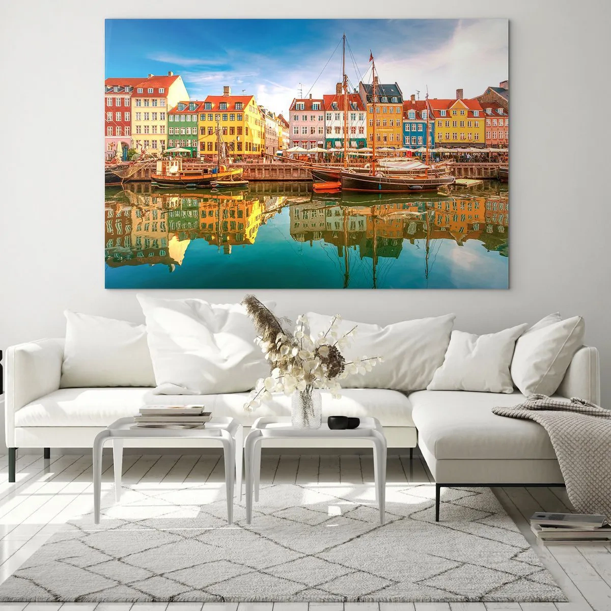 Glastavla - Bild på glas - Färgglada hus på kanalen med reflektioner i vattnet - 70x50cm - Vid spegelklart vatten - Modern väggdekoration för vardagsrum och sovrum ARTTOR