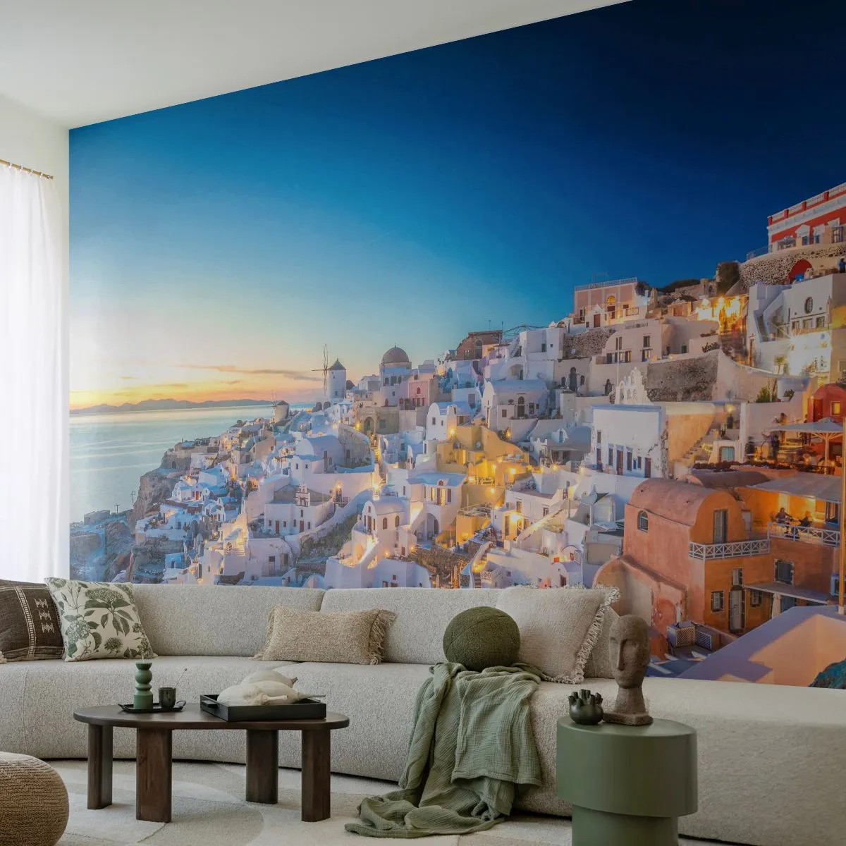 Fototapet Standard Eco - Santorini vid solnedgången med vita hus och havet - 100x70cm - Grekhetens essäns - Modern väggdekoration för vardagsrum och sovrum ARTTOR