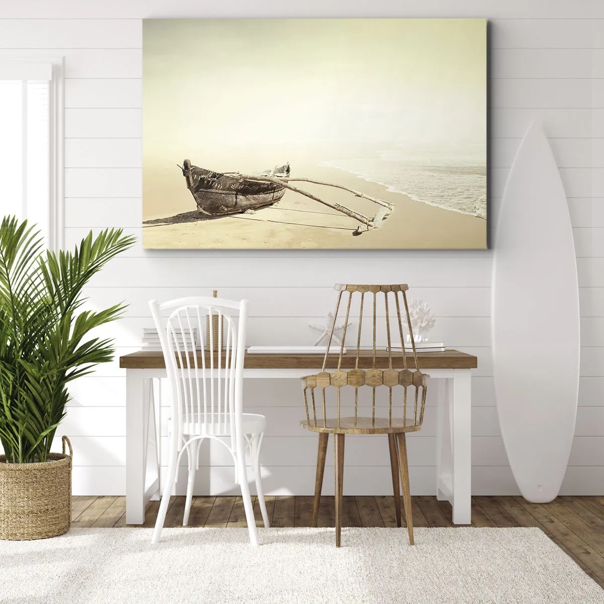 Canvastavla - Bild på duk - Gammal fiskebåt på en sandstrand - 70x50cm - Minne från sydliga hav - Modern väggdekoration för vardagsrum och sovrum ARTTOR