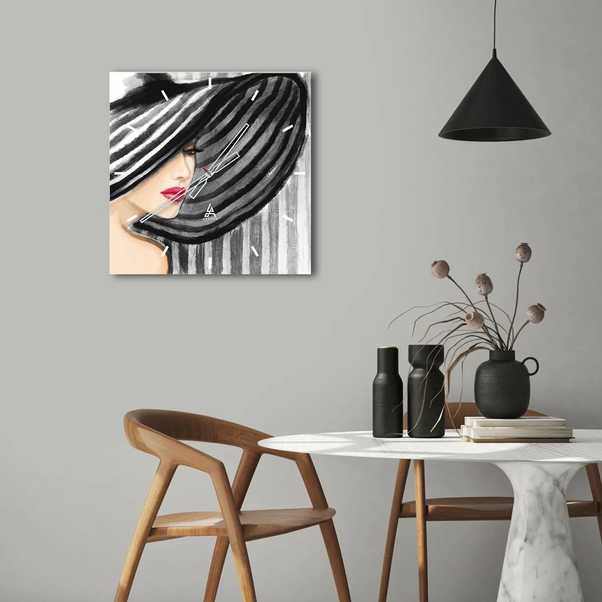 Väggklocka - Klocka på glas - Var hittar jag dig? - 30x30 cm