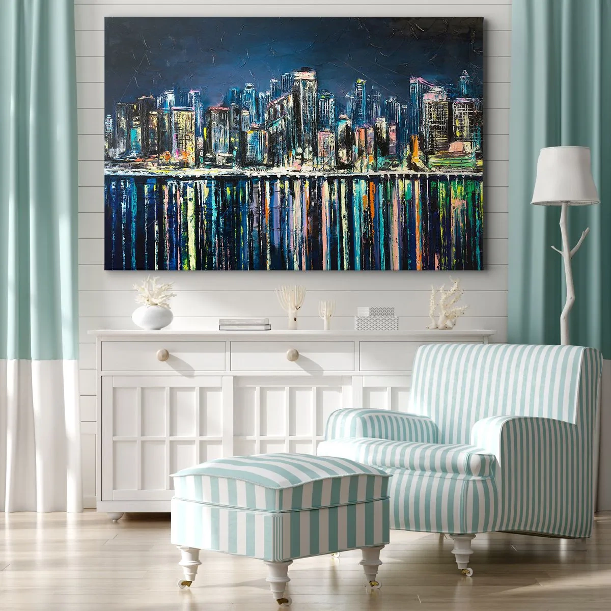 Canvastavla - Bild på duk - Panorama över nattstaden reflekterad i vattnet - 70x50cm - Ljuskaskad - Modern väggdekoration för vardagsrum och sovrum ARTTOR