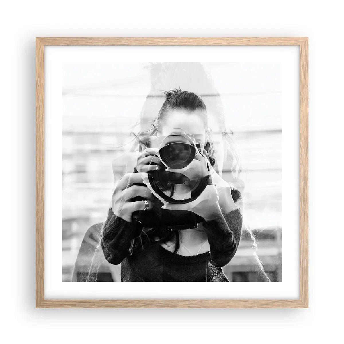 Affisch i ram av ljusek - Skapare och material - 50x50 cm