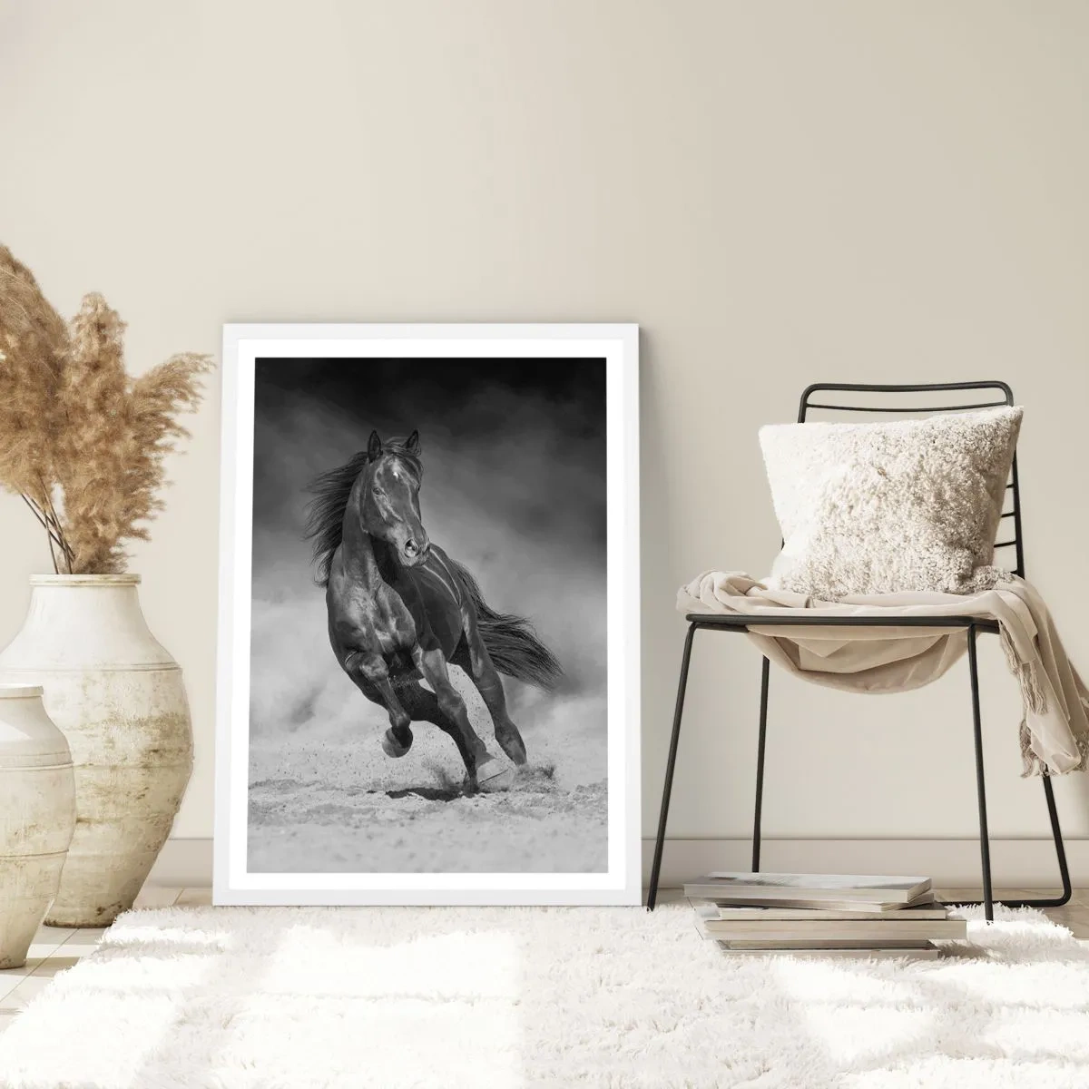Affisch i vit ram - Värd själva emiren - 70x100 cm