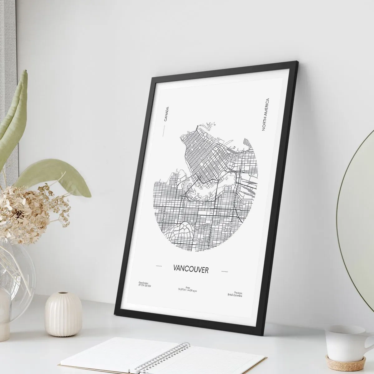 Affisch i svart ram - En minimalistisk svartvit karta över Vancouver - 50x70cm - Vacouvers anatomi - Modern väggdekoration för vardagsrum och sovrum ARTTOR