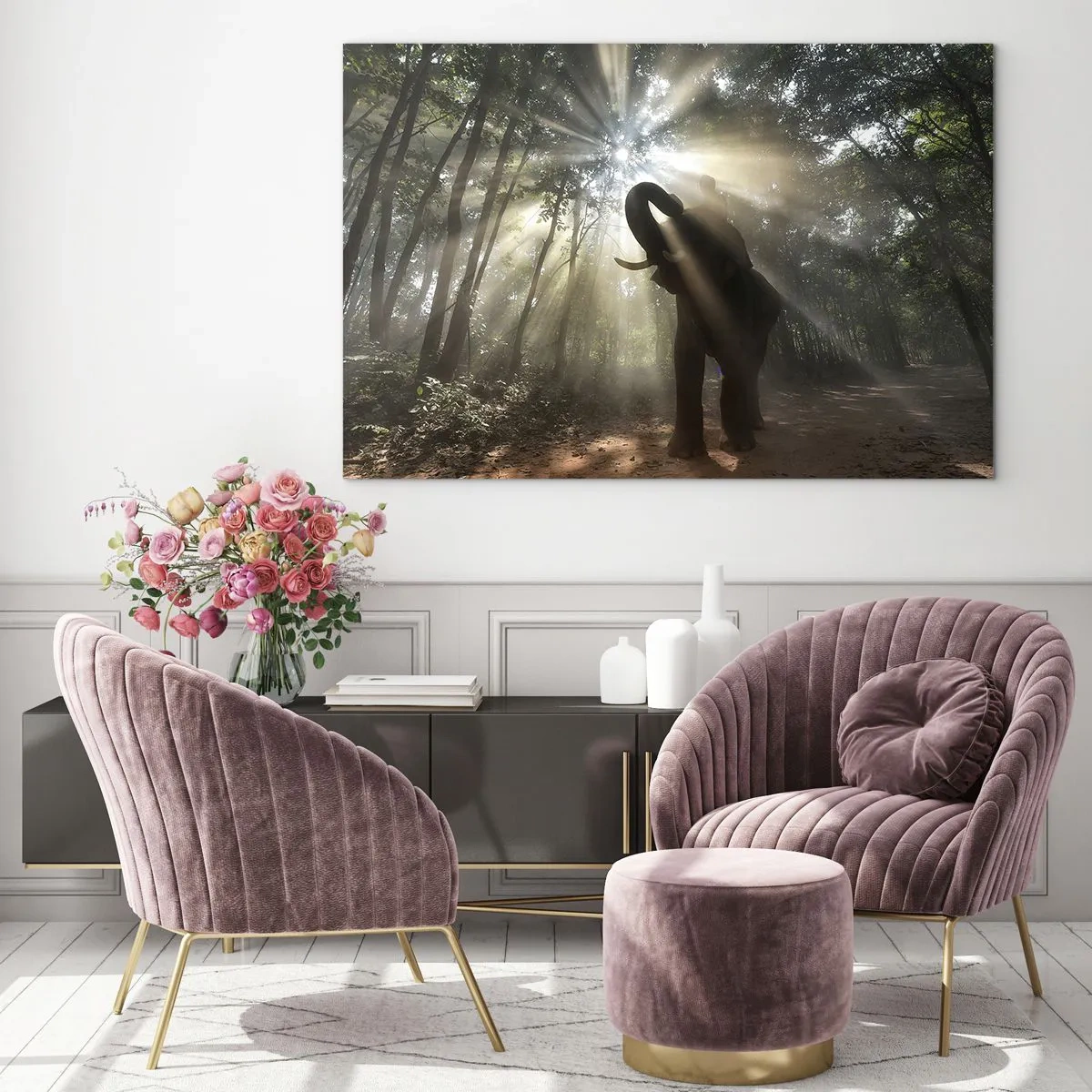 Glastavla - Bild på glas - En elefant i en skog upplyst av solljus - 70x50cm - Under en lycklig stjärna - Modern väggdekoration för vardagsrum och sovrum ARTTOR