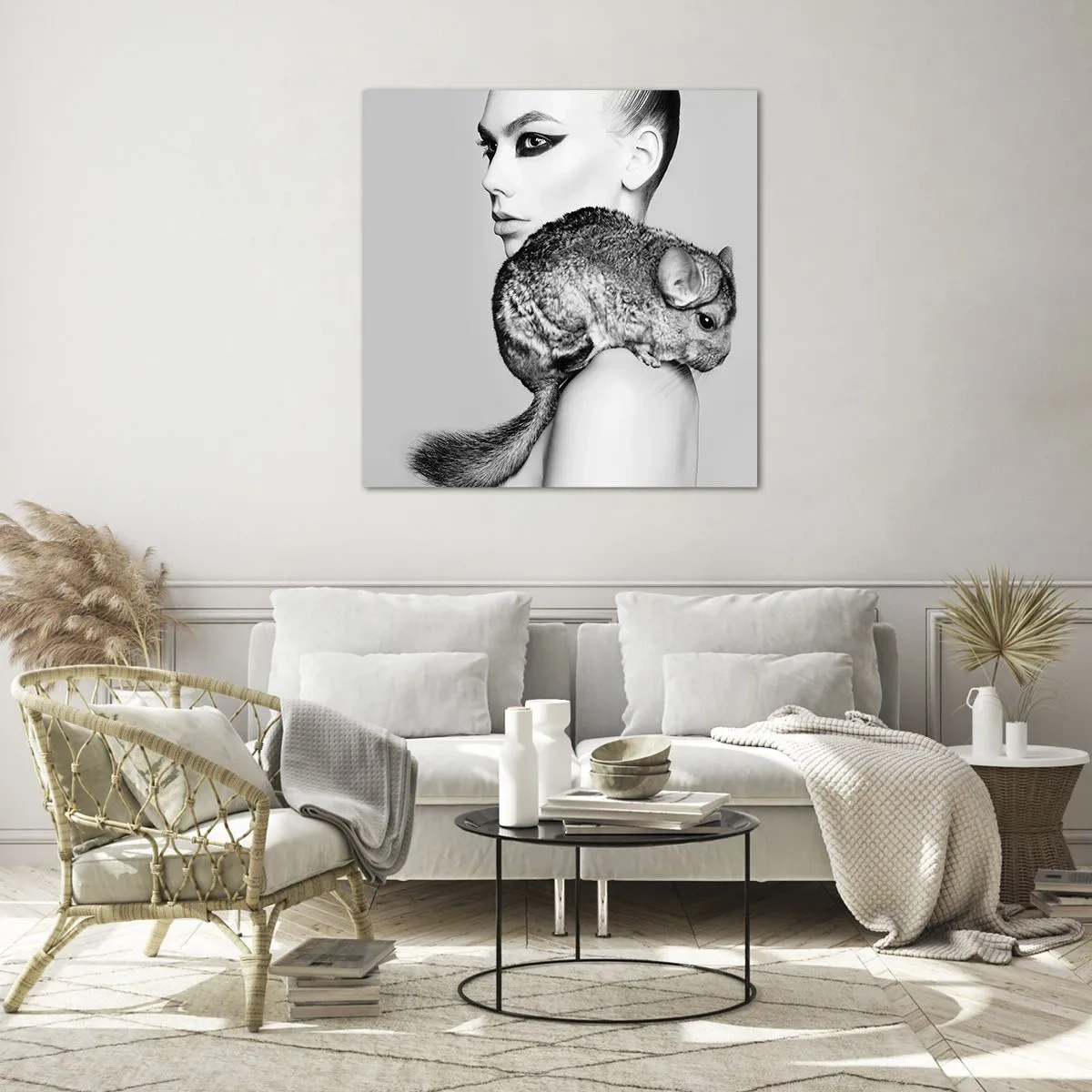 Glastavla - Bild på glas - Dam med chinchilla - 50x50 cm