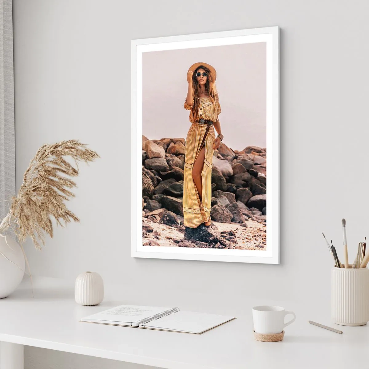 Affisch i vit ram - Stenarnas magi - 70x100 cm