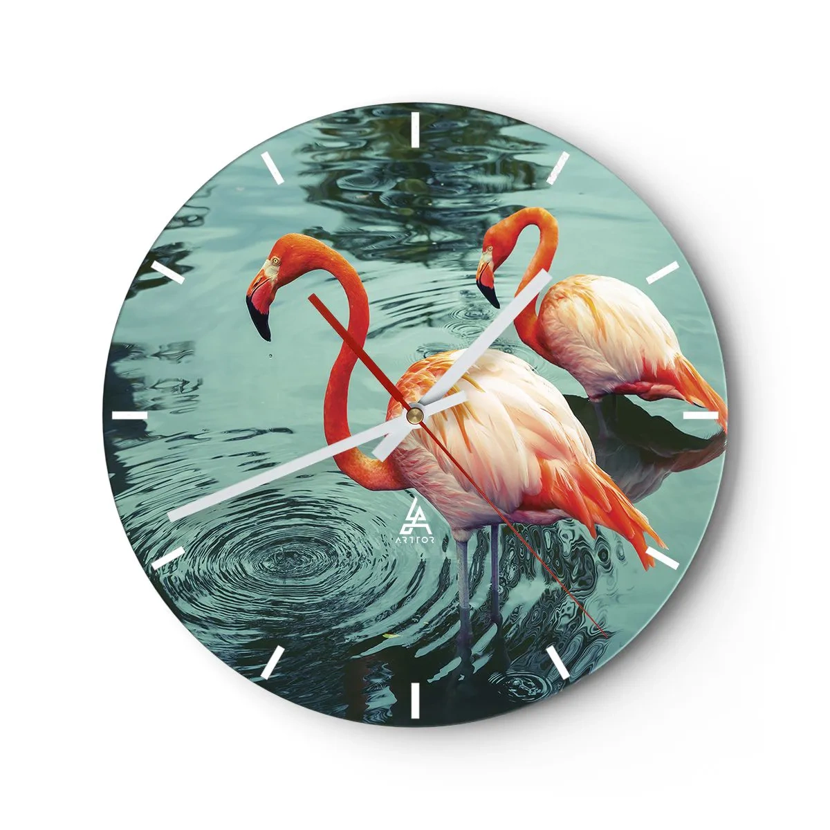 Väggklocka - Klocka på glas - Två flamingos på vattnet med sin reflektion i den lugna ytan - 30x30cm - Nu är vi på modet - Modern väggdekoration för vardagsrum, kök och sovrum ARTTOR